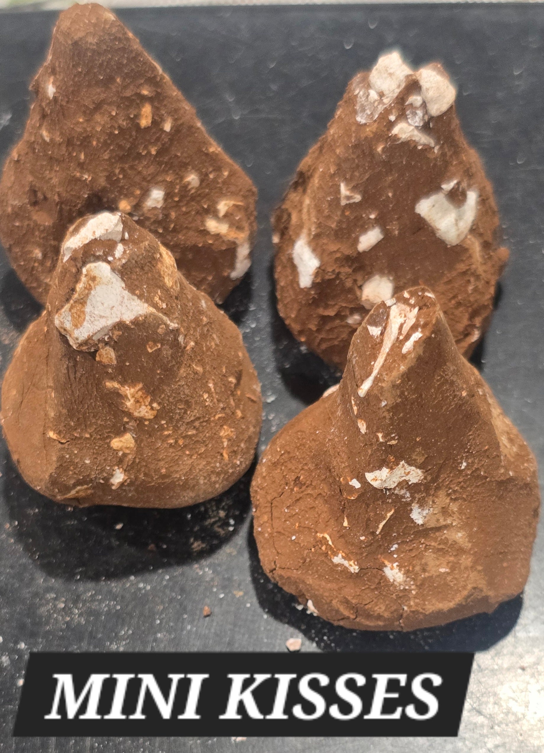 MINI KISSES PACK OF 2