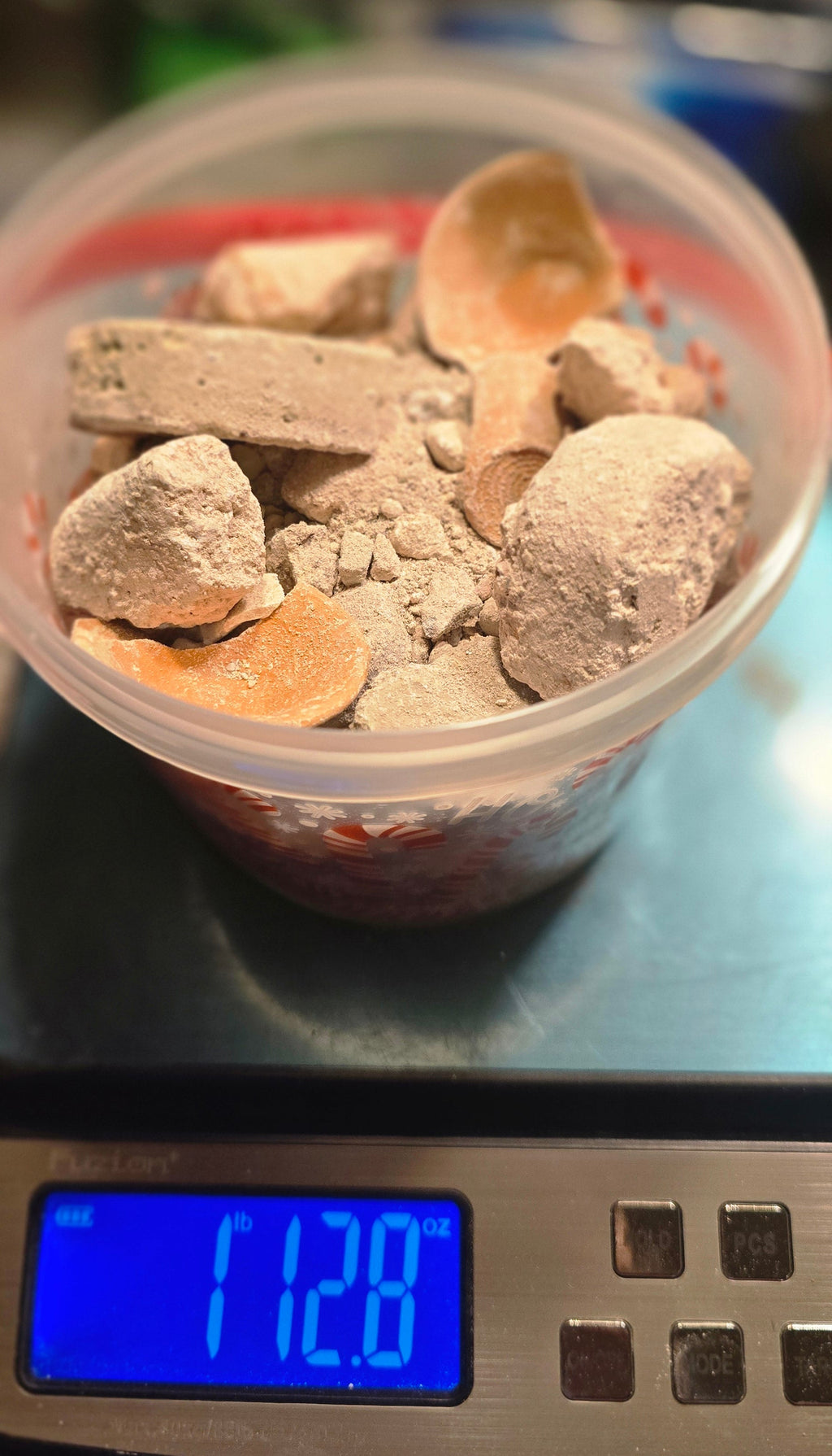 REVOLTURA (GALLETAS QUEBRADITAS, POLVO DE CAOLIN Y BARRITO) 1.125OZ